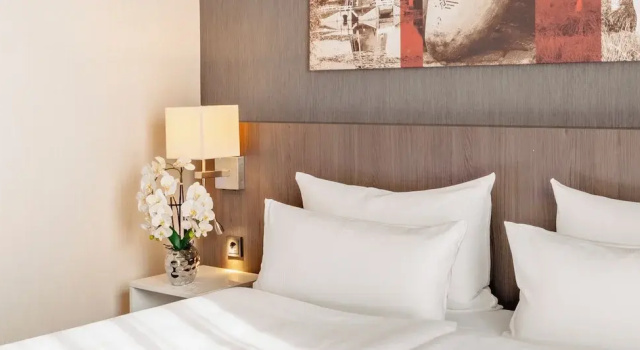 Двухместный номер Comfort Отель Plaza Premium Grand Winston