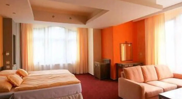 Номер Luxury Spa & Wellness Hotel St. Moritz