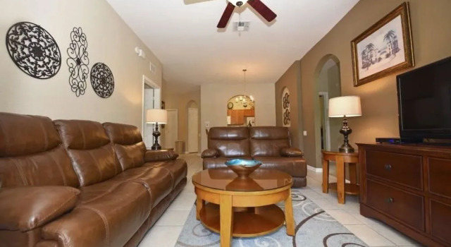 7664 The Windsor House 3 Bedroom by Florida Star, Book Lejlighed Hoteller i Four Corners med pool, Swimmingpool