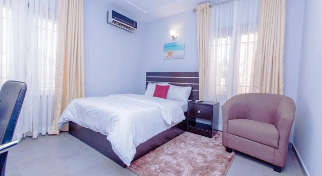 Tenny's Place Apartments, Prenota Appartamento Hotel a Bwari con parcheggio, Parcheggio