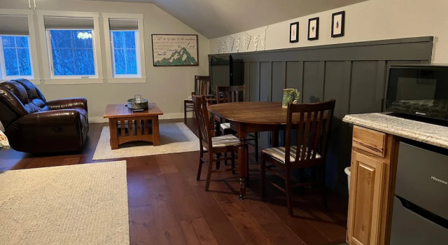 Студия Snowgoose Pond Bed & Breakfast