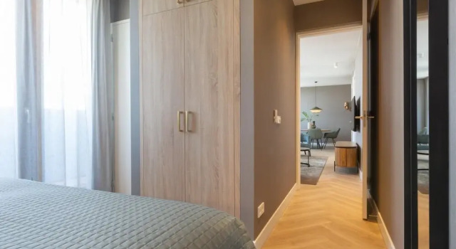 Apartment With Balcony in the Hague, Забронировать Апартаменты/квартира Гаага Южная Голландия, рядом с Парк миниатюр Мадюродам