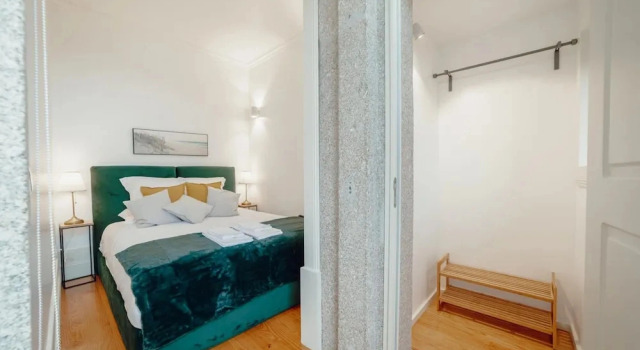 Коттедж Downtown Premium Apartment by Vacationy