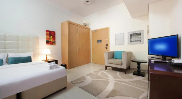 Апартаменты Signature Holiday Homes - Luxury Studio Apartment Al Barsha South Dubai