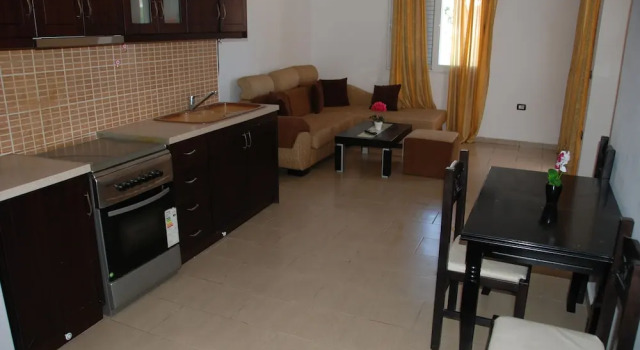 Suite Leka Apartments