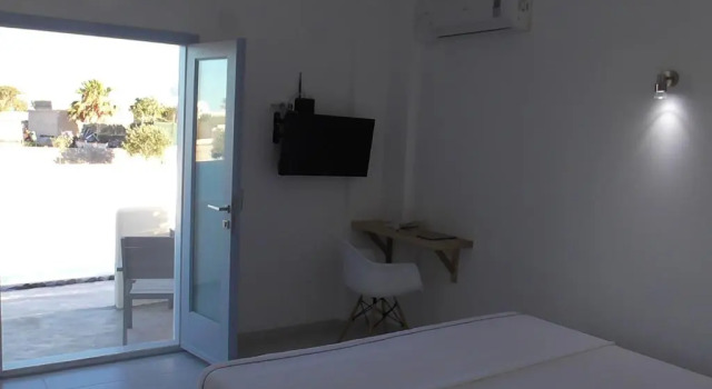 Двухместный номер Standard с видом на бассейн Daylight Hotel