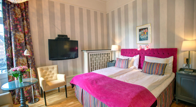 Двухместный номер Deluxe с балконом Hotel Kung Carl, WorldHotels Crafted