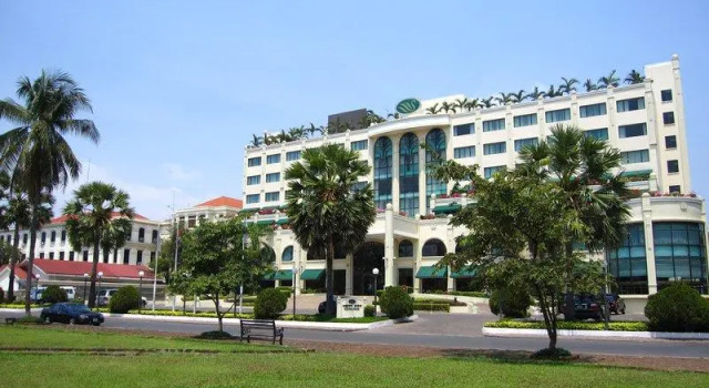 Двухместный люкс Presidential Sunway Hotel Phnom Penh