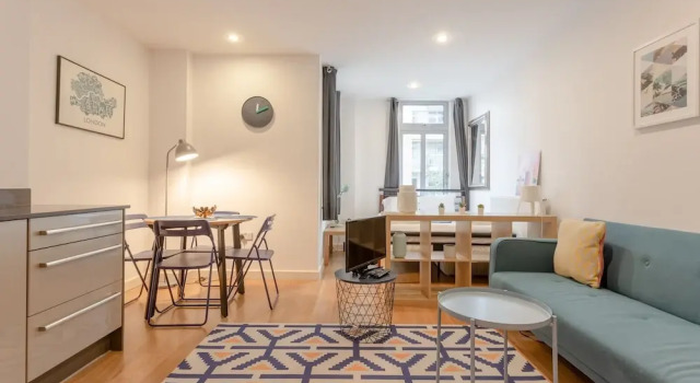 Lovely Modern Studio In Limehouse, Забронировать Отель Отели Англии 3 звезды, 3*