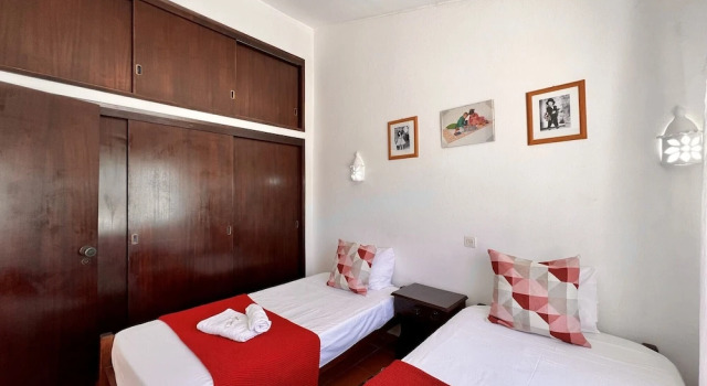Armação DE Pêra Twins 3 With Pool, Rezerwuj Apartament Hotele w Algarve z parkingiem, Parking