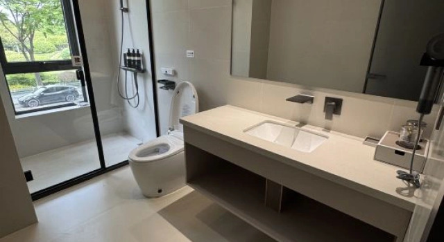 Ningbo Haibo Hotel (Tianyi Square Chenghuangmiao Subway Station), Забронировать Отель Нинбо Чжэцзян, рядом с Железнодорожный вокзал Нинбо