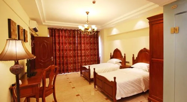 HIVC @ Chongqing Huanmei Vacation Apartment-3 Nights, Chongqing, China, Varaa Huoneisto Hotellit Chongqing Area uima-altaalla, Uima-allas
