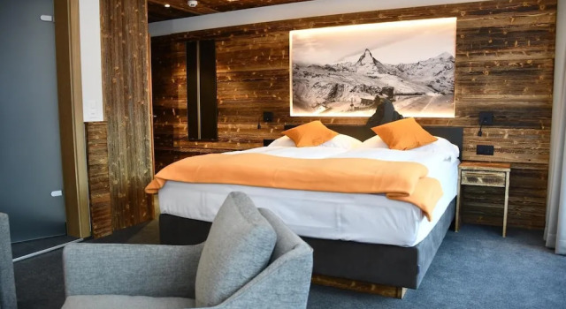 Полулюкс с балконом Hotel Elite