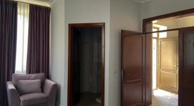 Maisonette Apartments, Забронировать Апартаменты/квартира Отели Арджеш с парковкой, Парковка