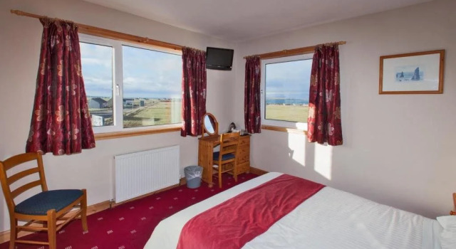Seaview Hotel, Varaa Hotelli  