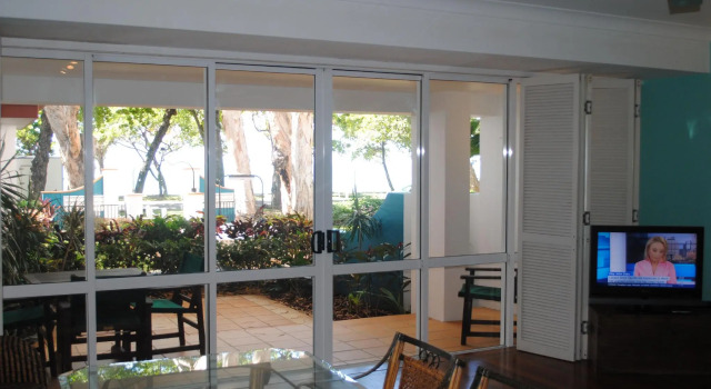 Апартаменты c 1 комнатой BeachView Apartments at Villa Paradiso
