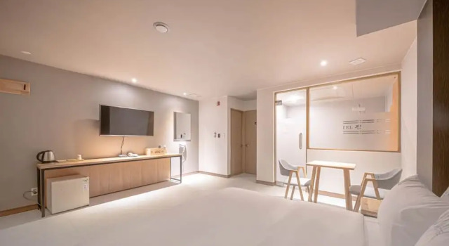 Номер Economy ZZAM Hotel
