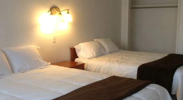 Metro Inn, Забронировать Отель Виктория South Vancouver Island