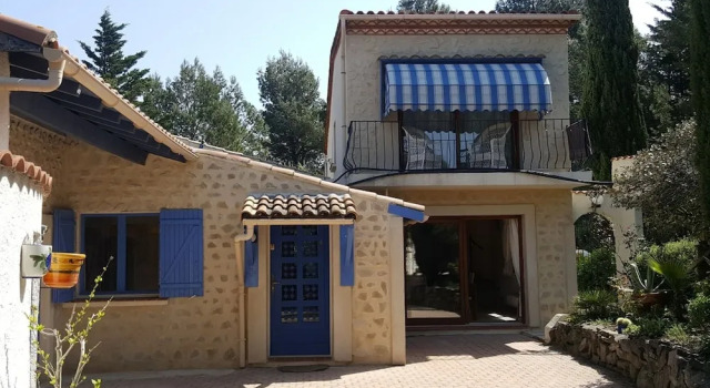 Lovely Villa in Soleil d'Oc with Swimming Pool, Boek Villa Vakantiehuizen in Aude, Cottage