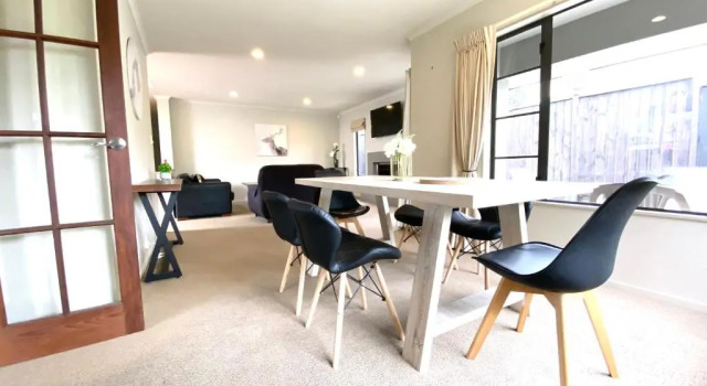 Коттедж Stunning Family Home