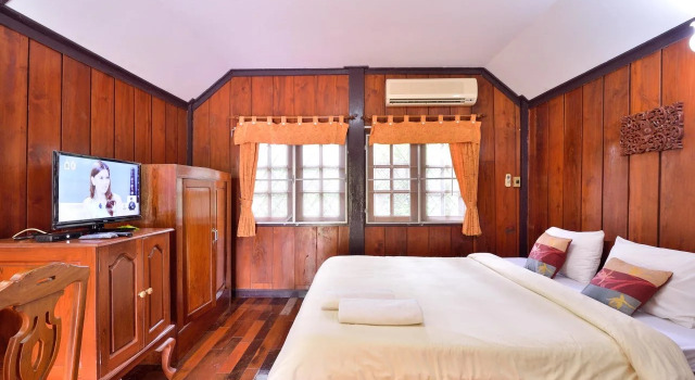Wattana Village Resort