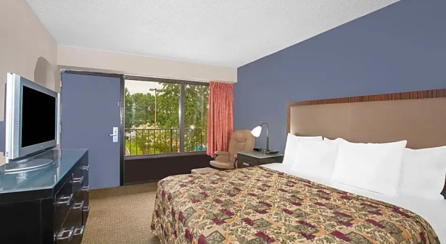 Номер Standard Days Inn by Wyndham Benton