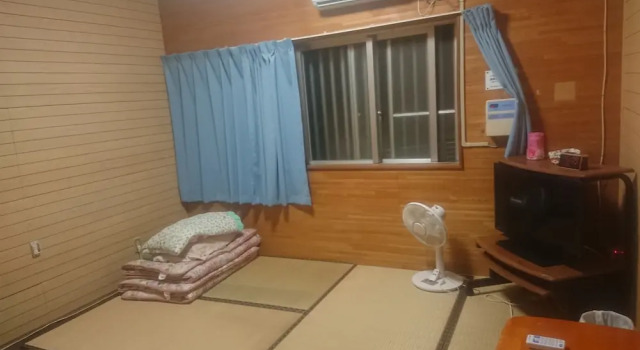 Ishigakijima Sunflower House - Hostel, Rezerwuj Hostel Ishigaki Island 