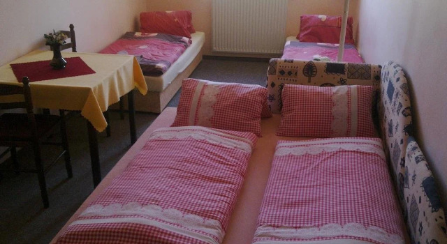 Hotel Hradec, Buchen Sie Hotel Benecko Region Königgrätz