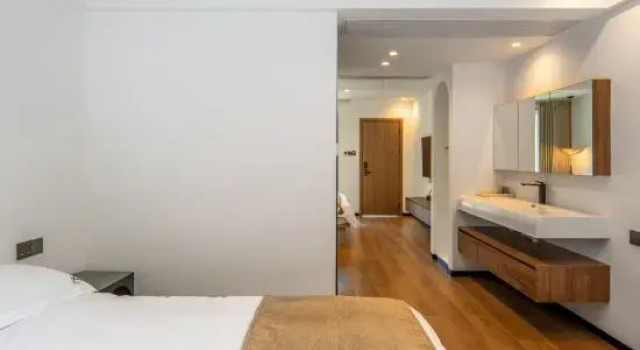 Люкс Hongrun Hotel (Shenzhen Buji East Railway Station)