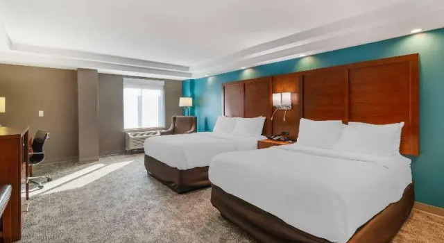 Люкс Standard Comfort Inn Manchester Airport