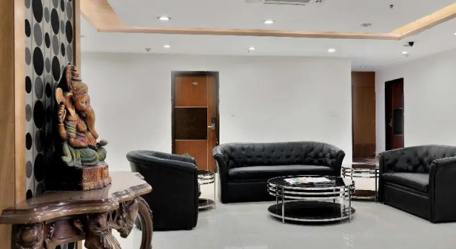 Capital O 12384 Hotel Rudra Grand