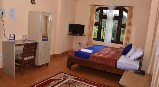 Hotel Alaya