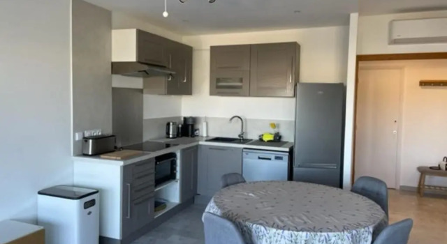 Апартаменты Superb 3 rooms with pool and tennis