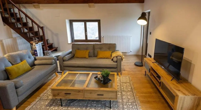ARBELA Apartamentuak, Rezerwuj Hotel Hotele w Baskonia z parkingiem, Parking