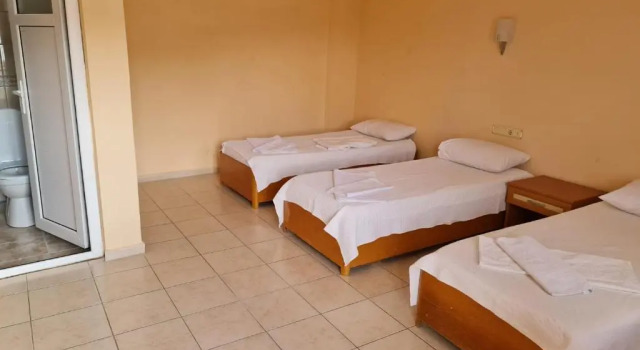 Трёхместный номер Standard Caner Mountain Hotel