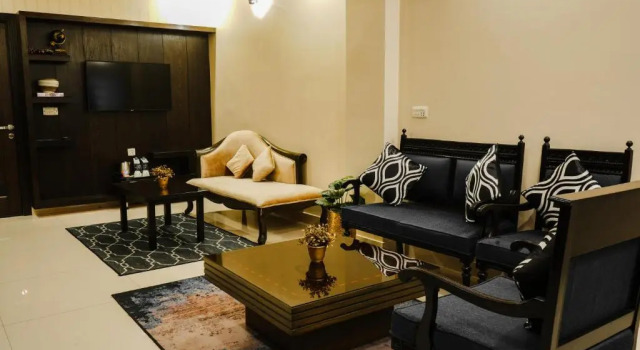 Апартаменты Отель Best Western Faisalabad City