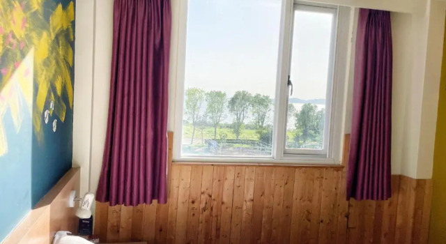 Двухместный номер Standard Breeze and Waves Hostel