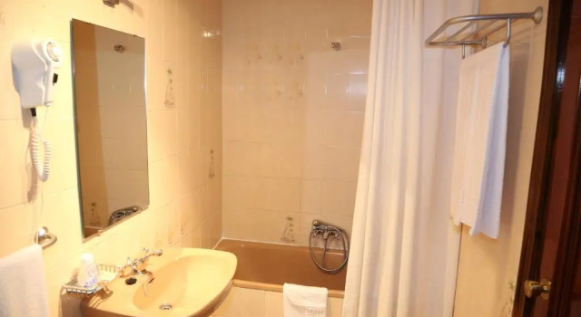 Номер Economy Hotel Puerta Nazarí