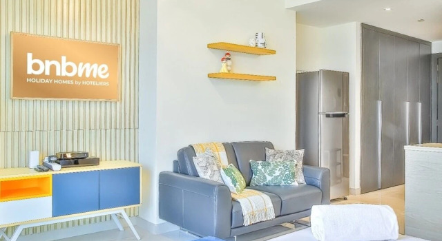 Lake View Luxurious Studio Bnbmehomes