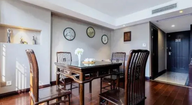 Люкс Business Wuyishan Ruting Yayuan Homestay (Yueying Wuyi Theater)
