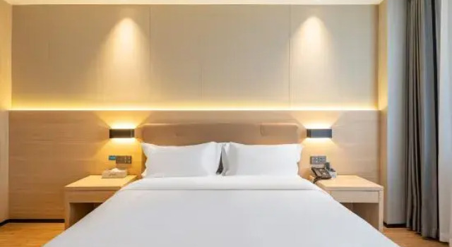 Люкс Superior Zhengzhou Jingcheng Hotel