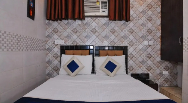 Номер Deluxe Collection O Kalka Ji Formerly Hotel Gera