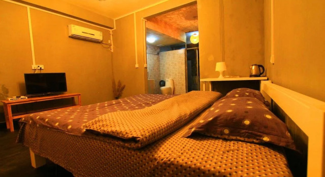 Huatiancuo International Youth Hostel, Забронировать Хостел Хостелы Яншо, рядом с Парк Яншо, Хостел