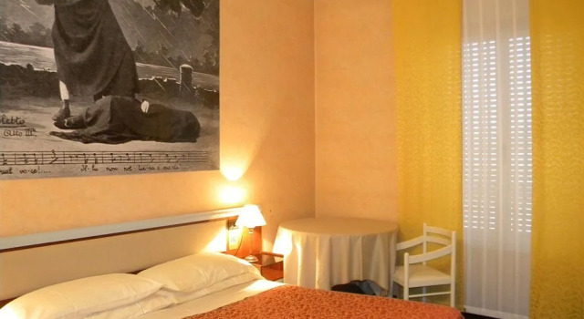 Rigoletto, Prenota Hotel Mantova Lombardia