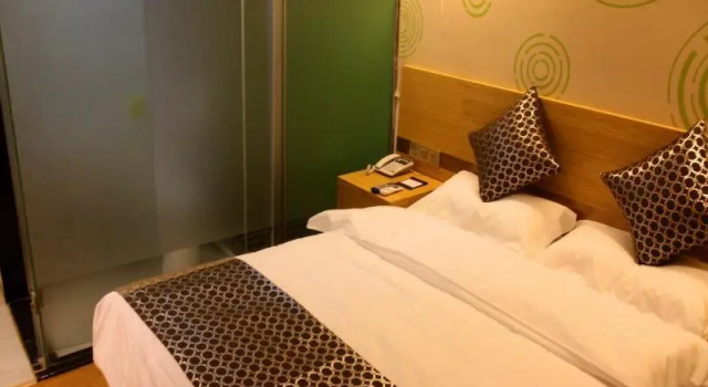 GreenTree Inn Nanjing Provincial People's Hospital, Book Hotel Gu Lou Nanjing