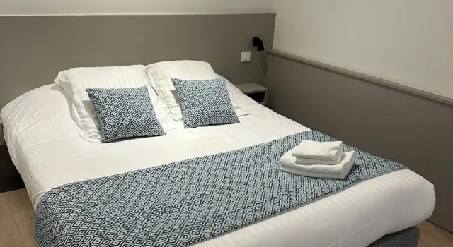 Номер Comfort Logis Hôtel du Fer à Cheval