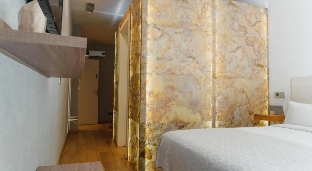 Номер Deluxe Cosmopolitan Boutique Rambla by Blossom Hotels