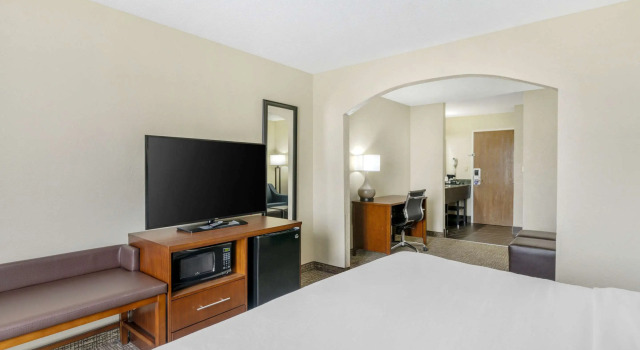 Двухместный люкс Comfort Inn & Suites La Grange - Louisville Area