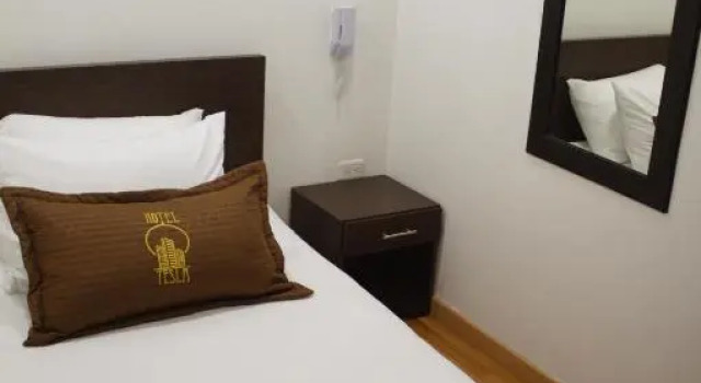 Hotel Tesla, Забронировать Отель Энгавита Богота, рядом с Торговый центр Titan Plaza