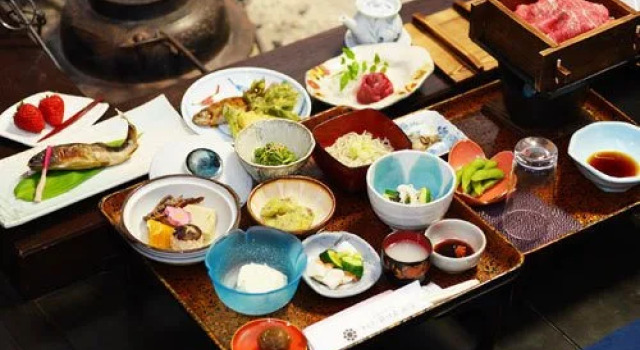 Gensentei Yuguchiya Ryokan, Prenota Hotel Ten-ei Giappone